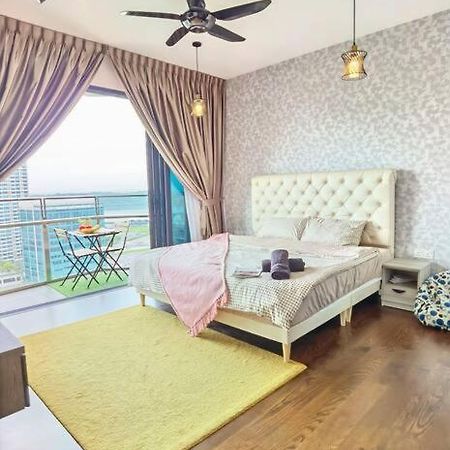 1519 Almas Suites Seaview Sunrise Netflix By Stay ヌサジャヤ エクステリア 写真